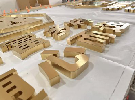 江北拉丝不锈钢字的特点。